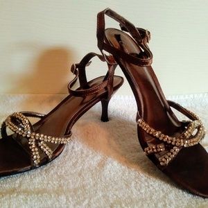 Mid Heel Rhinestone Sandal